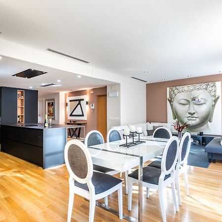 Central Market Lux Apartment Валенсия Экстерьер фото