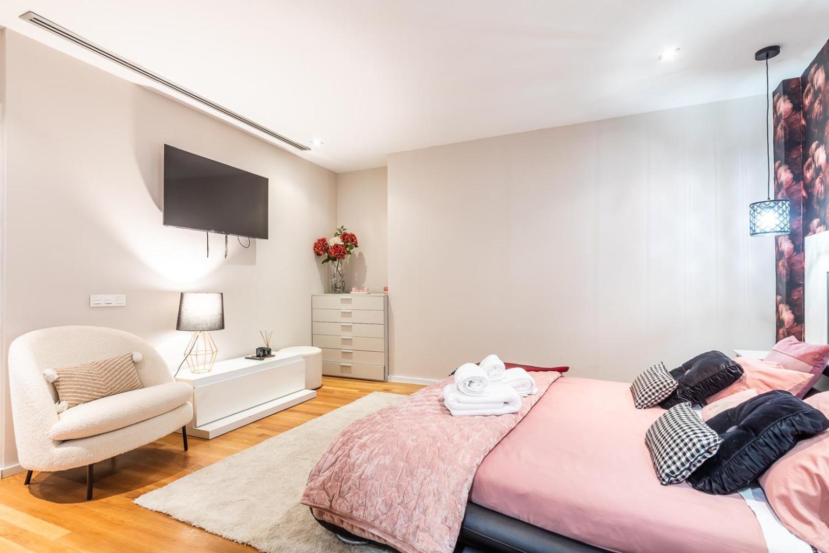 Central Market Lux Apartment Валенсия Экстерьер фото