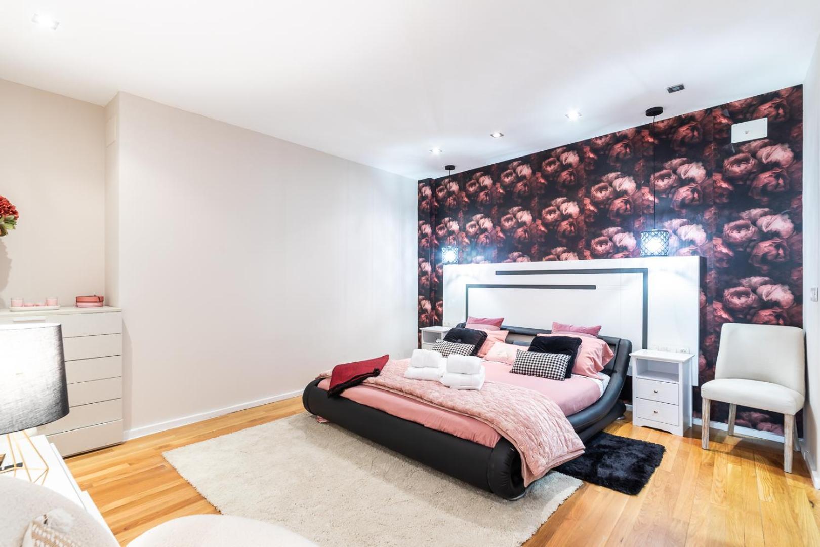 Central Market Lux Apartment Валенсия Экстерьер фото
