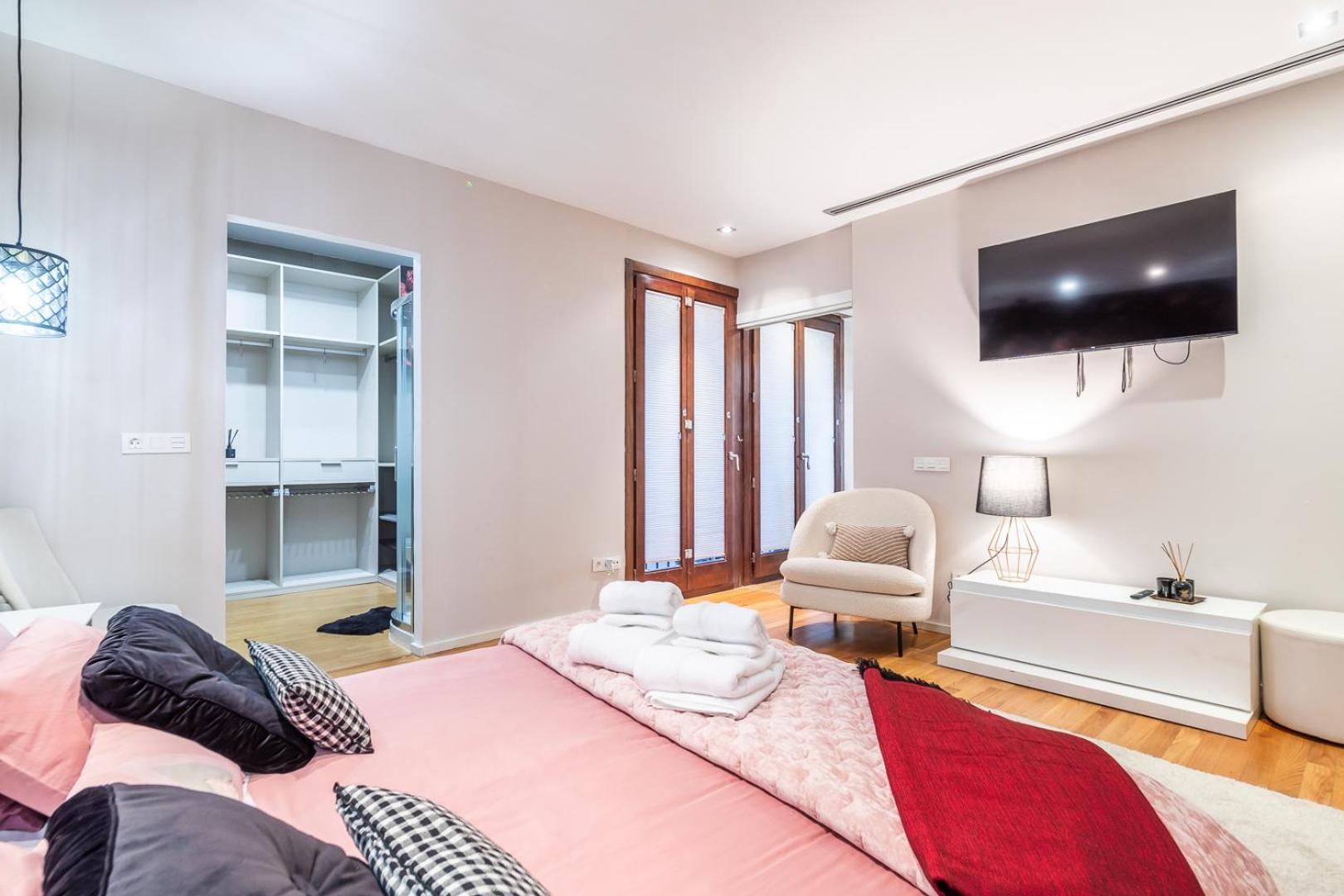 Central Market Lux Apartment Валенсия Экстерьер фото